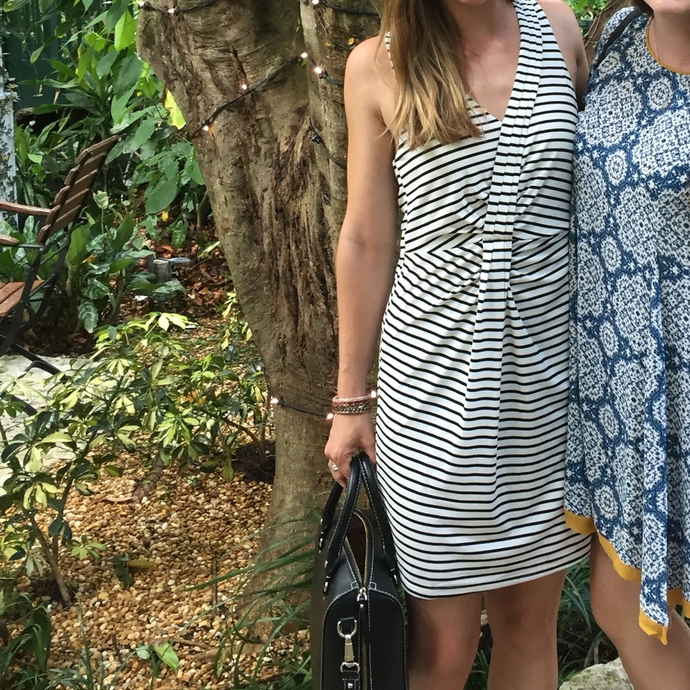 Black and White Striped Sleeveless Dress - Picture 2 of 7